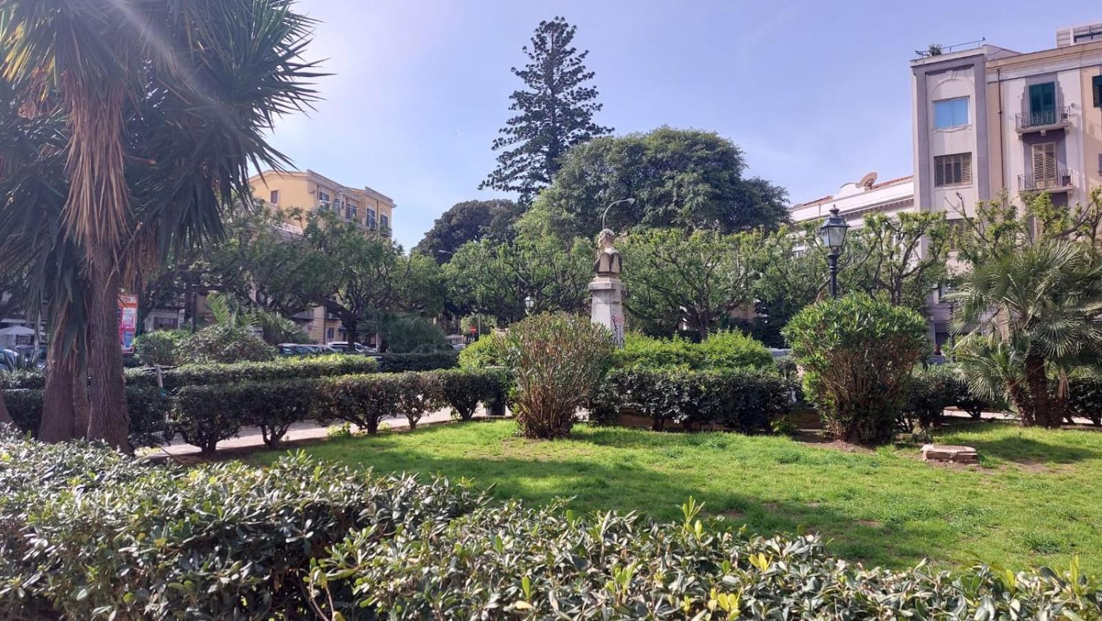Casa Santoliva In Centro A Palermo Hotel Exterior photo